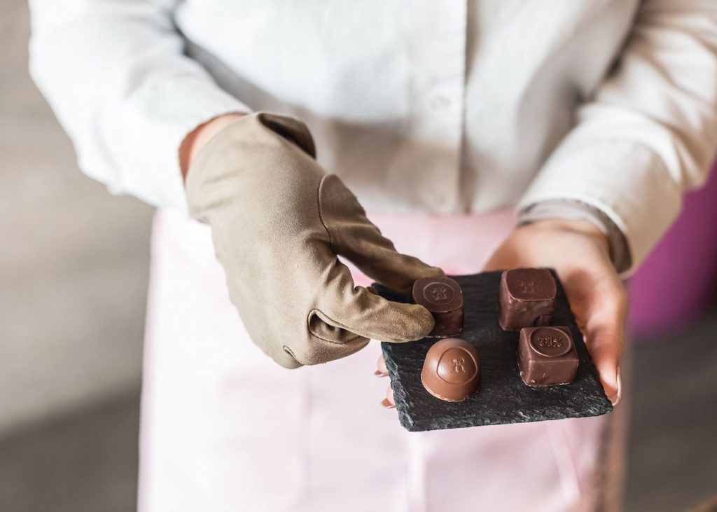 Chocolatier Kaise Bane