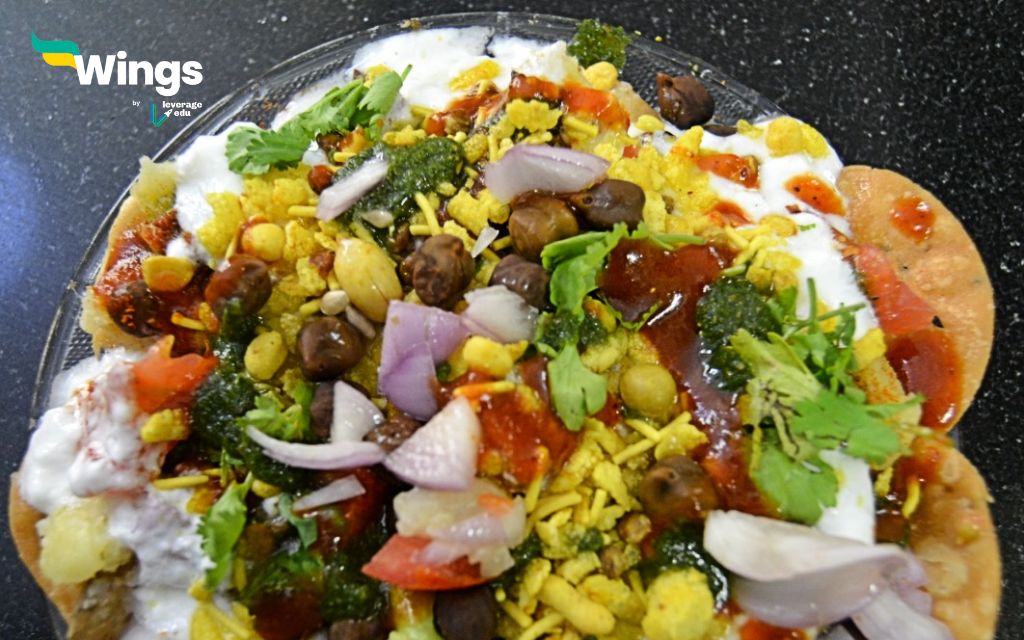 Traditional Holi Food in Hindi