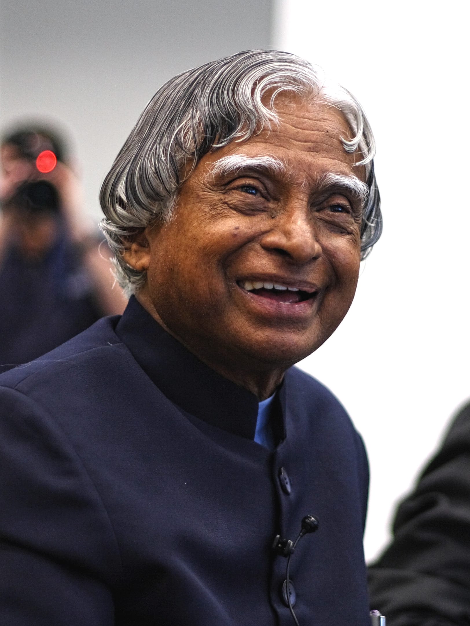 APJ Abdul Kalam Education: Achievements & Life Lessons - Leverage Edu