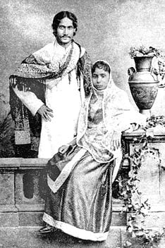 Rabindranath Tagore with Mrinalini 
Devi