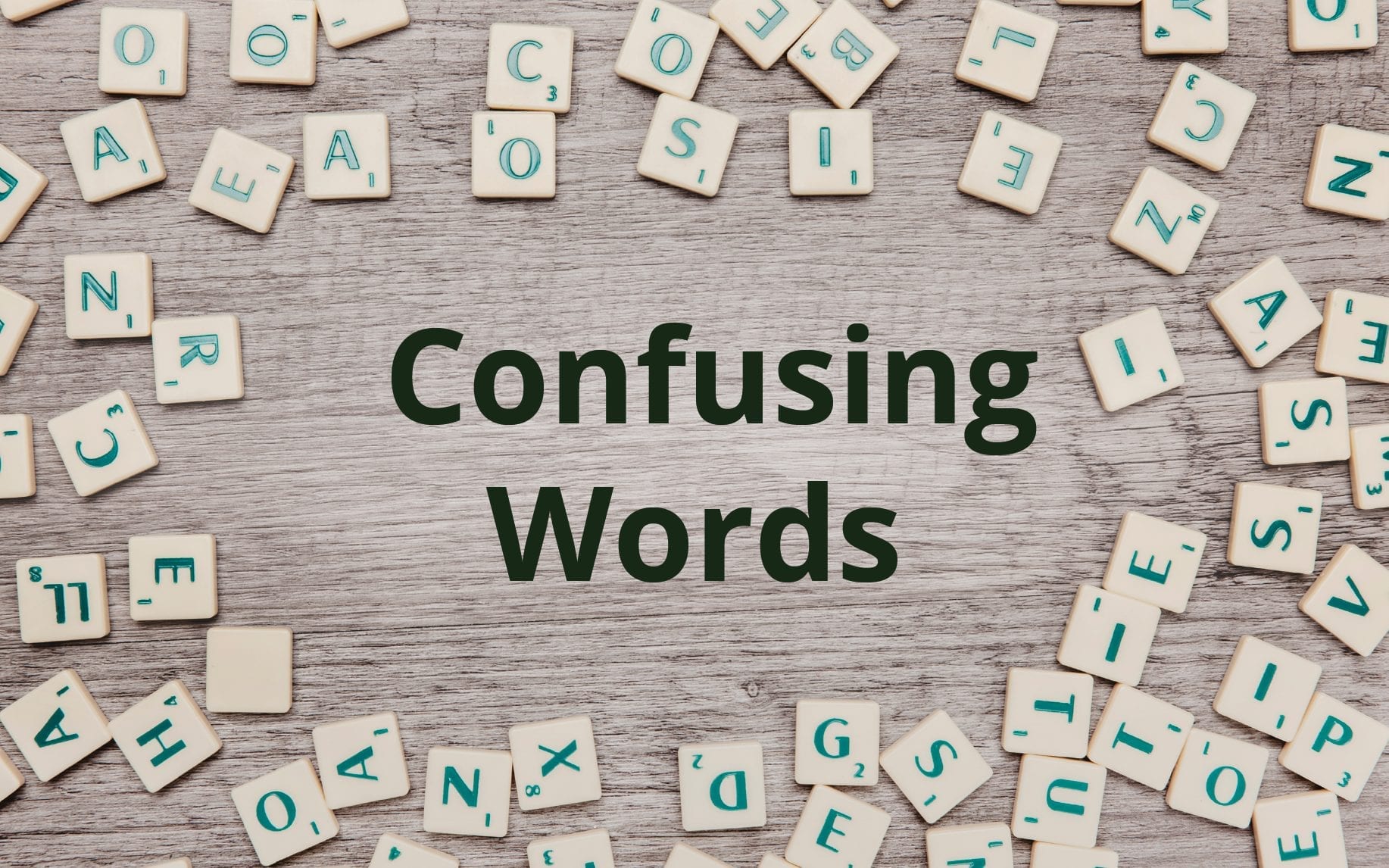 In Portuguese, the word 'no', the contraction of em + o appears to have two  types of pronunciation. I have heard it pronounced like the English word  'no'. Others pronounce it like