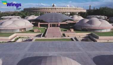 New Parliament Building in Hindi (1)