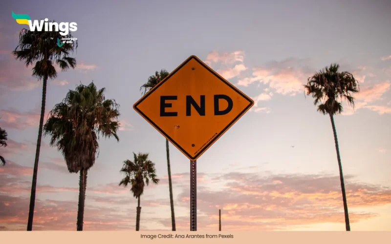 opposite of the given word commissioned