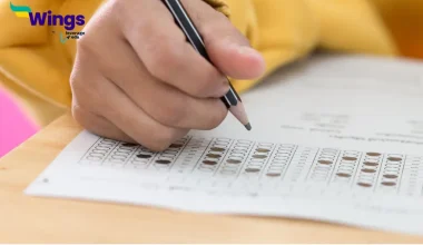 नीट का पेपर हिंदी में होता है या इंग्लिश में