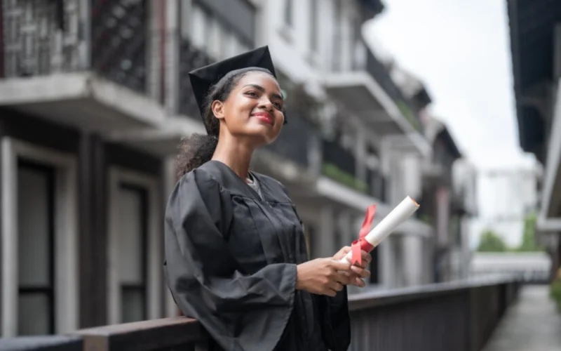 Study in UK: Jainti Dass Saggar Memorial scholarship (September 2024) Open for Indian Applicants 