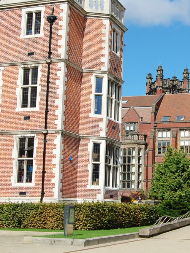 Newcastle_University_campus (1)